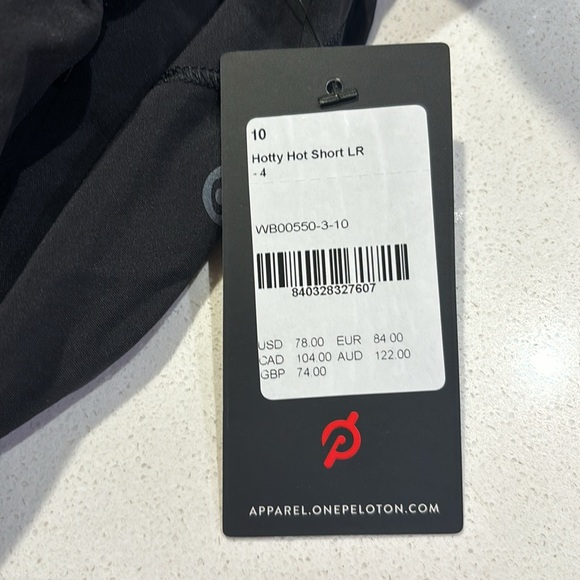 LULULEMON X PELOTON Hotty Hot Short LR - Picture 10 of 10